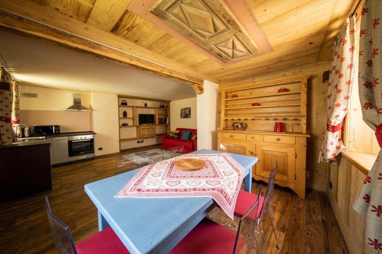 Casa Vacanze Petit Haury - Alloggi Ad Uso Turistico Vda Arvier N 0039 E N 0040 - Exterior photo